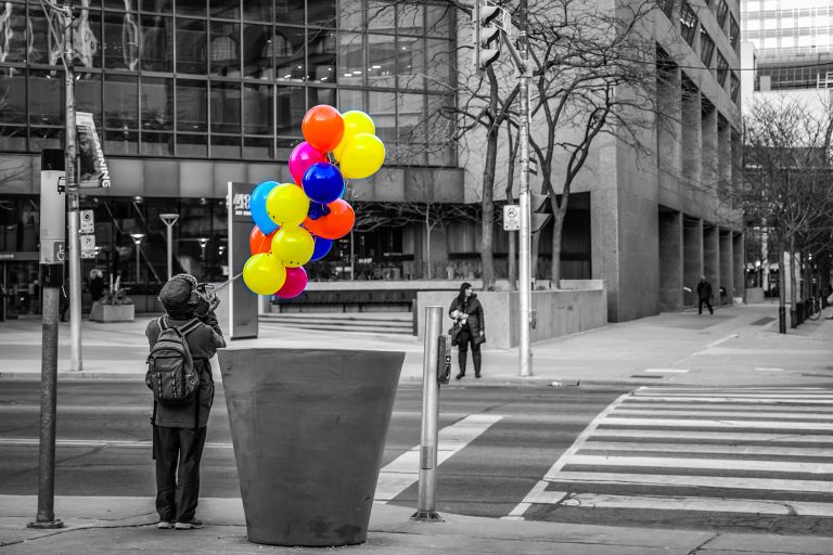 DDI_0990 balloons bw colour website